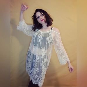 Shawl, white, lacy, one size